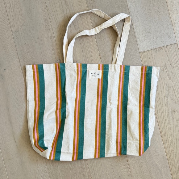 Sezane Handbags - New Sezane wide tote bag